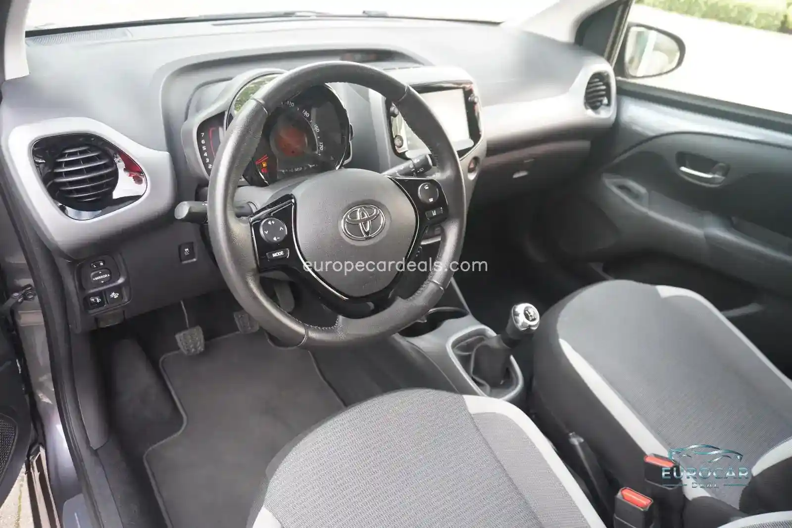 Toyota Aygo (X)