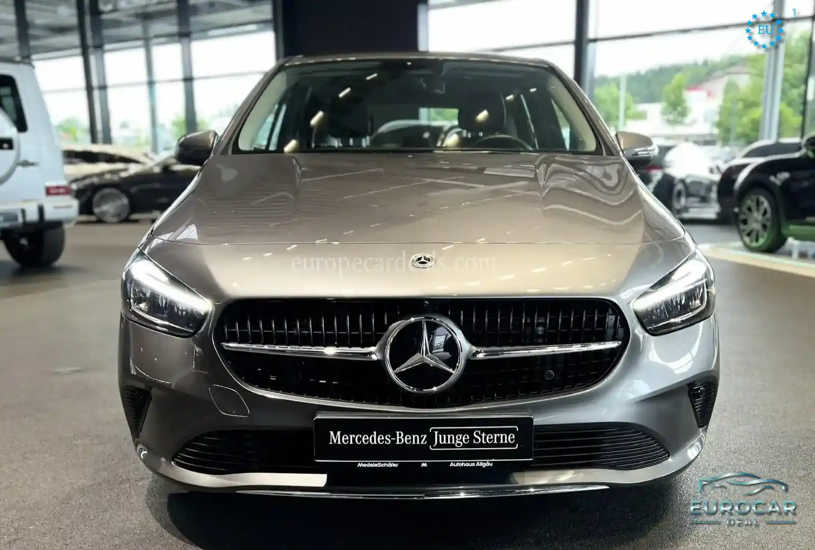 Mercedes-Benz B 200