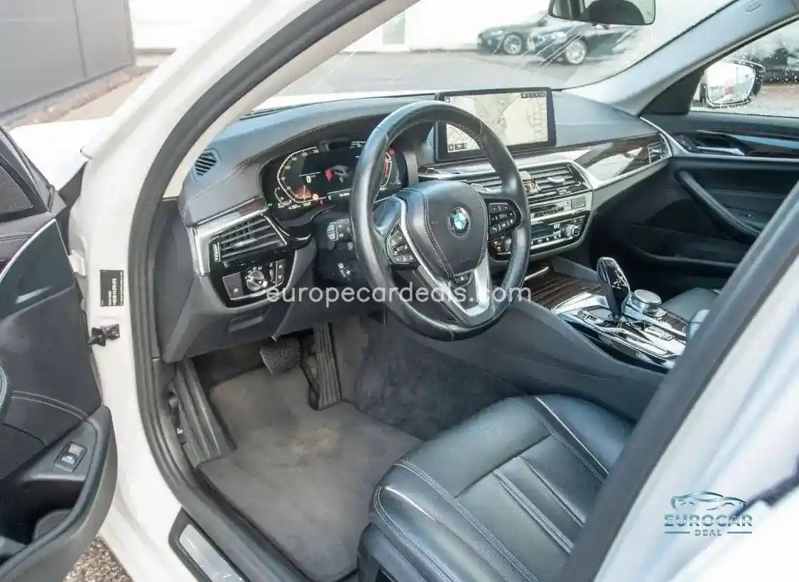 BMW 520