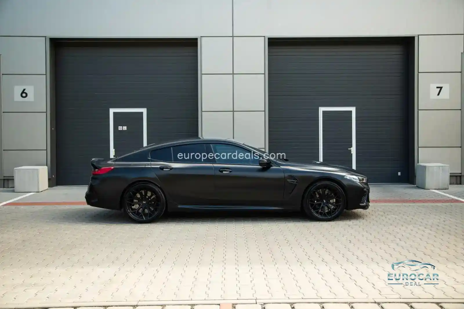 BMW M8