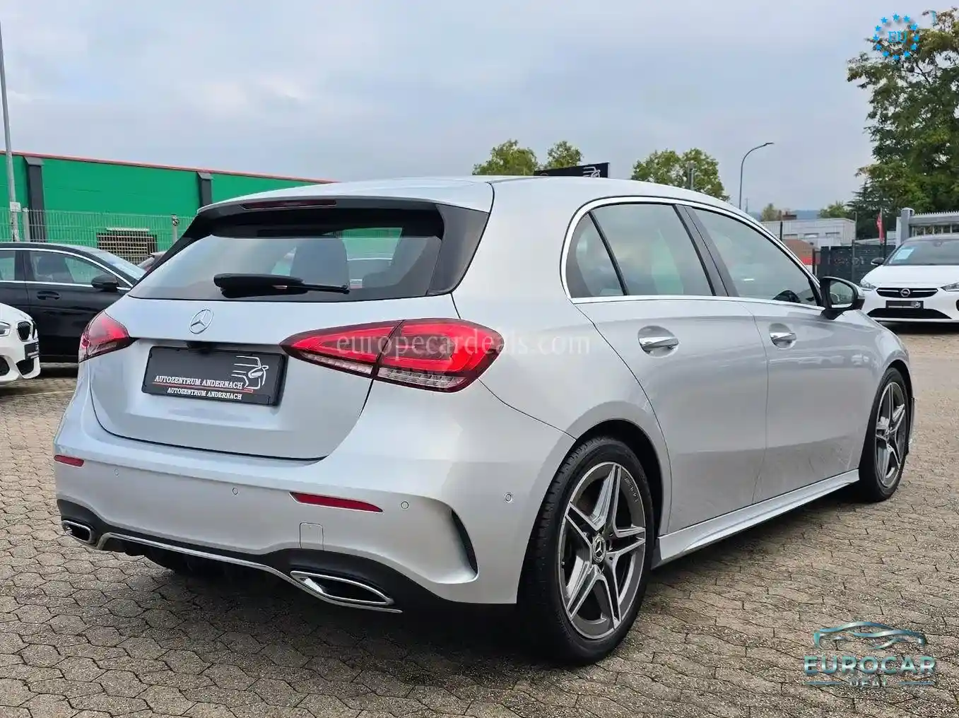 Mercedes-Benz A 200
