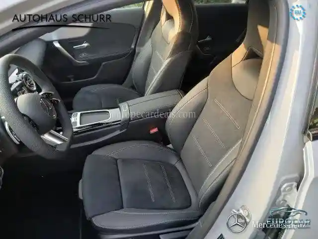 Mercedes-Benz A 220