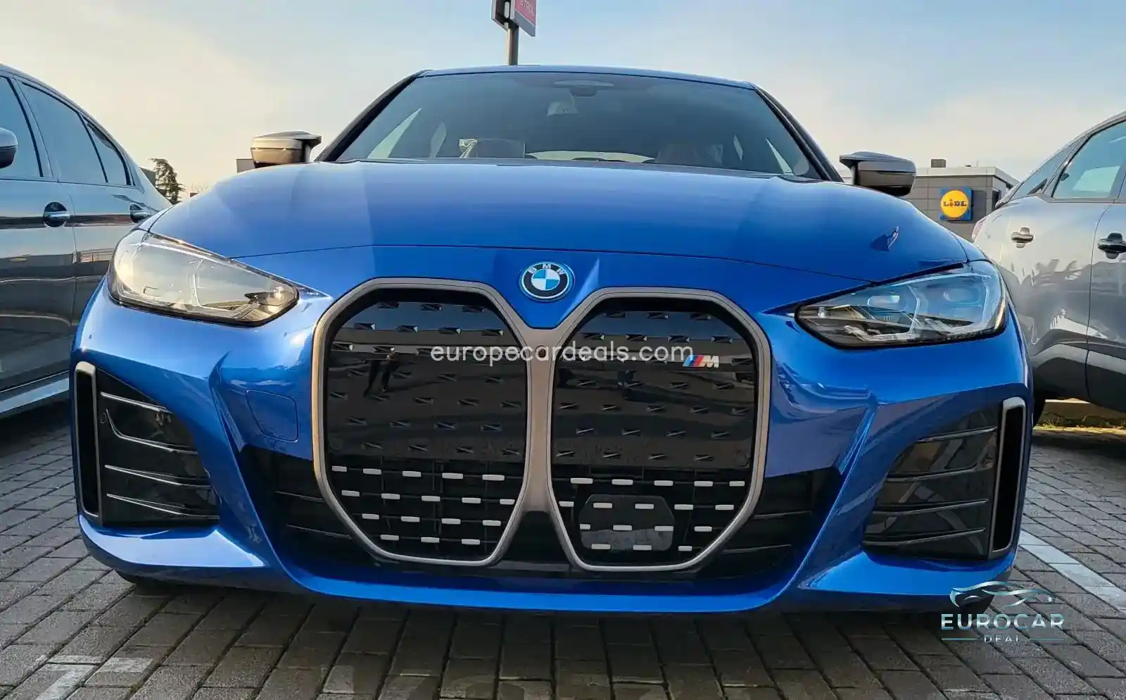 BMW i4