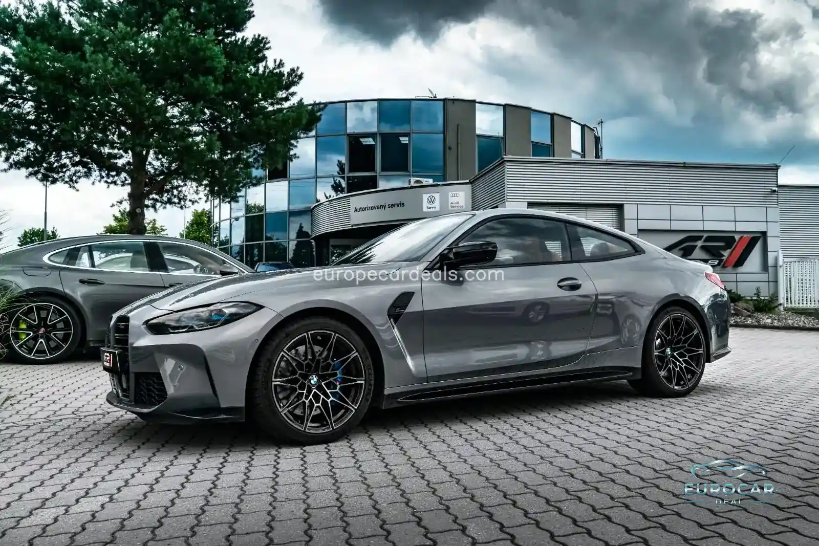 BMW M4