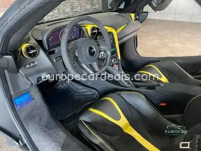McLaren 720S