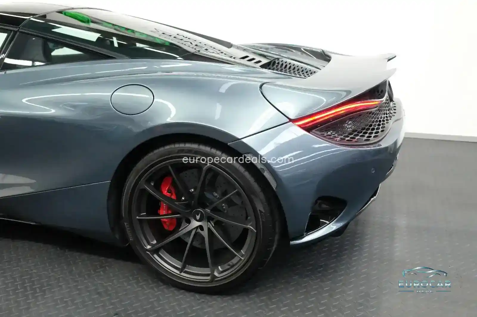 McLaren 750S