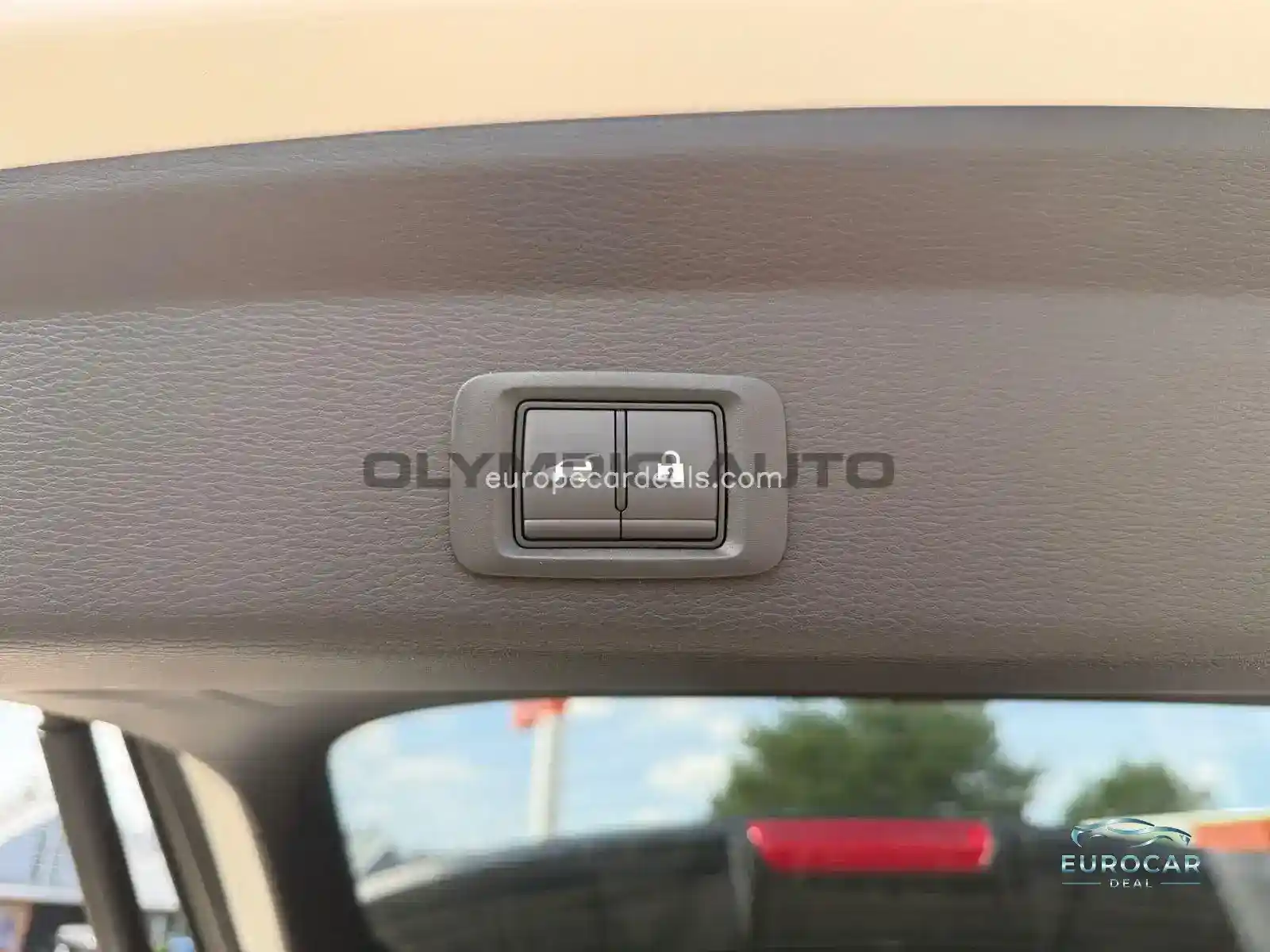 Mitsubishi Plug-in Hybrid Outlander