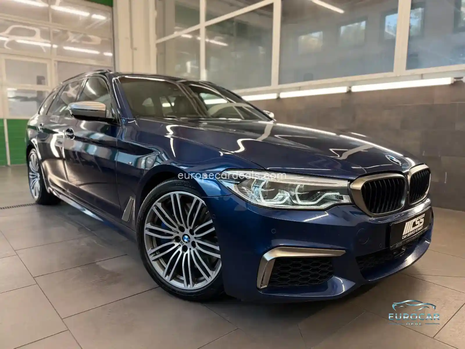 BMW M550