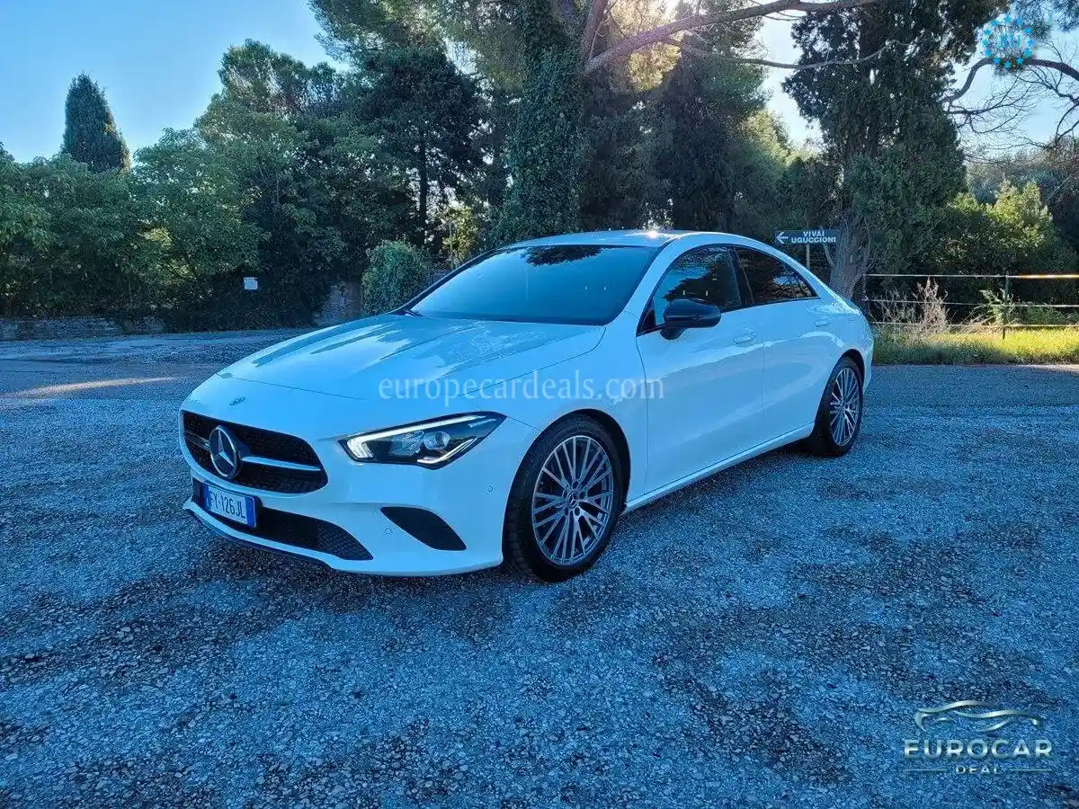 Mercedes-Benz CLA 200