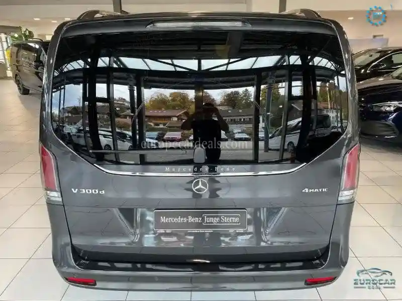 Mercedes-Benz V 300