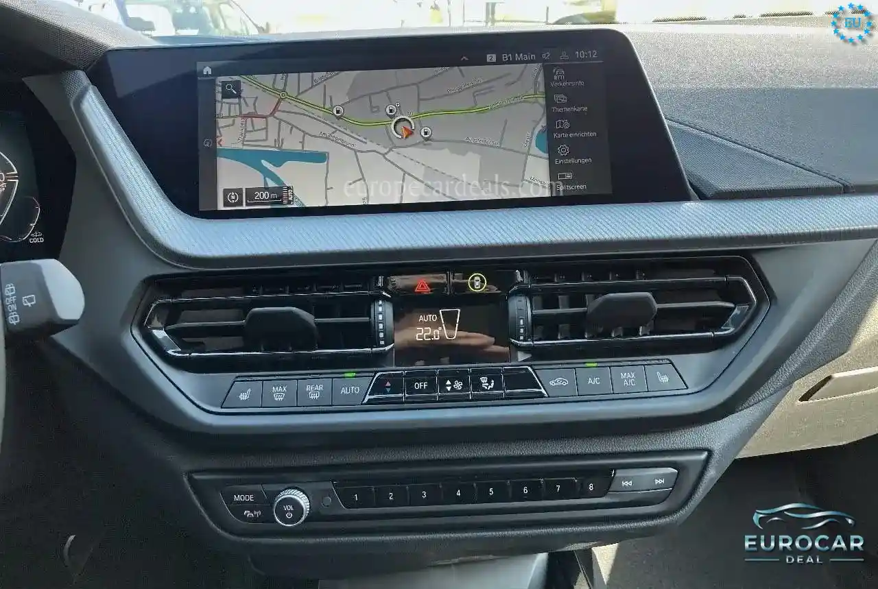 BMW 120