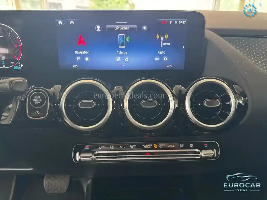 Mercedes-Benz B 220