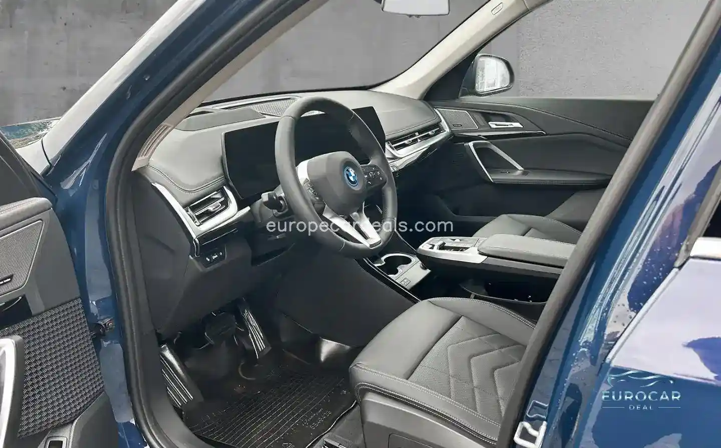 BMW iX1