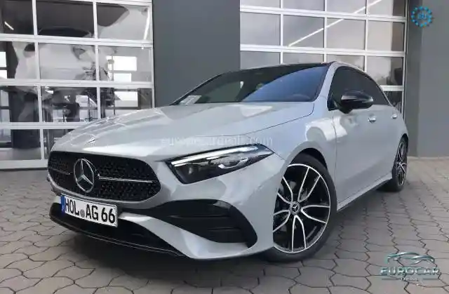 Mercedes-Benz A 200
