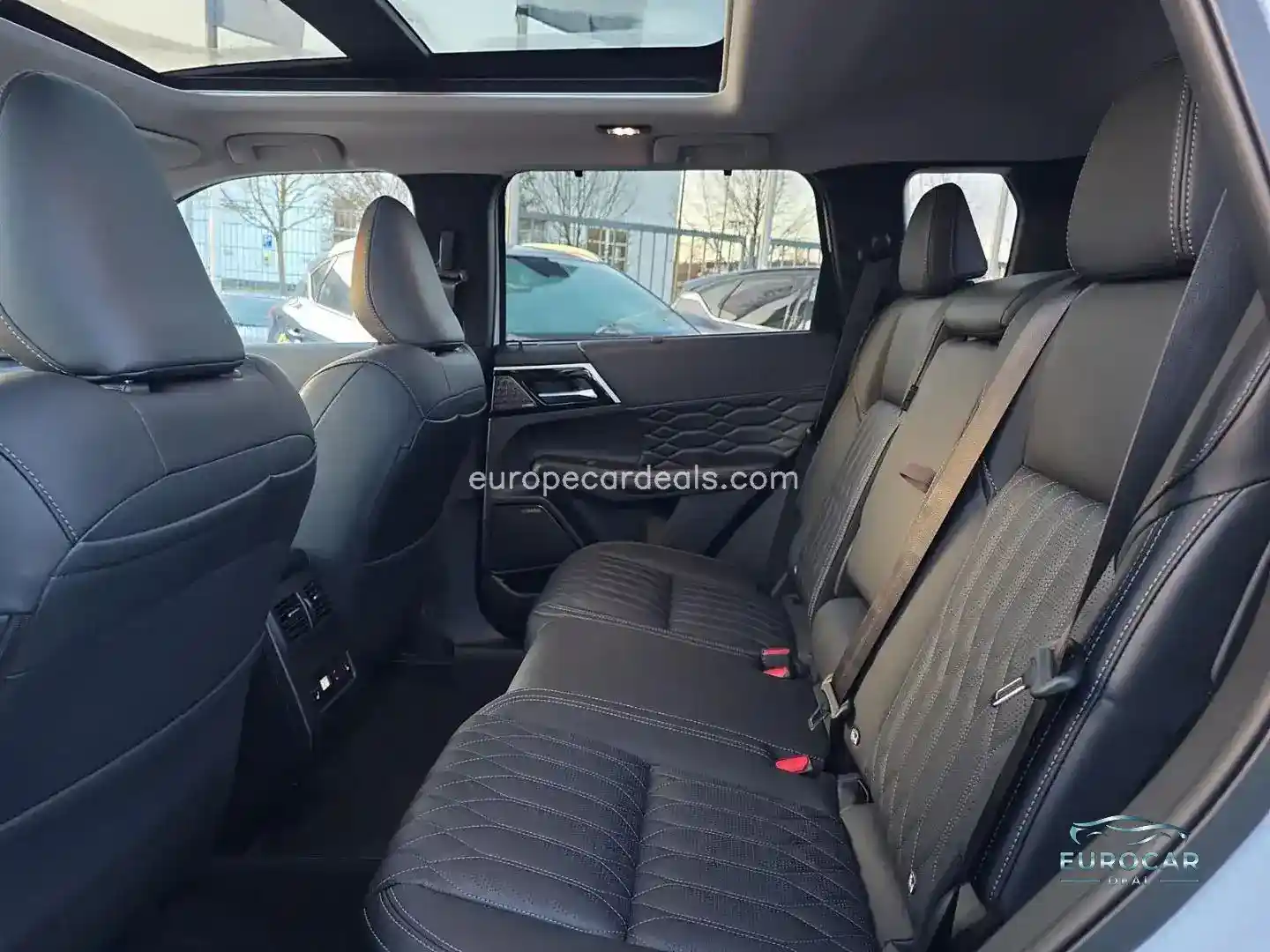 Mitsubishi Plug-in Hybrid Outlander
