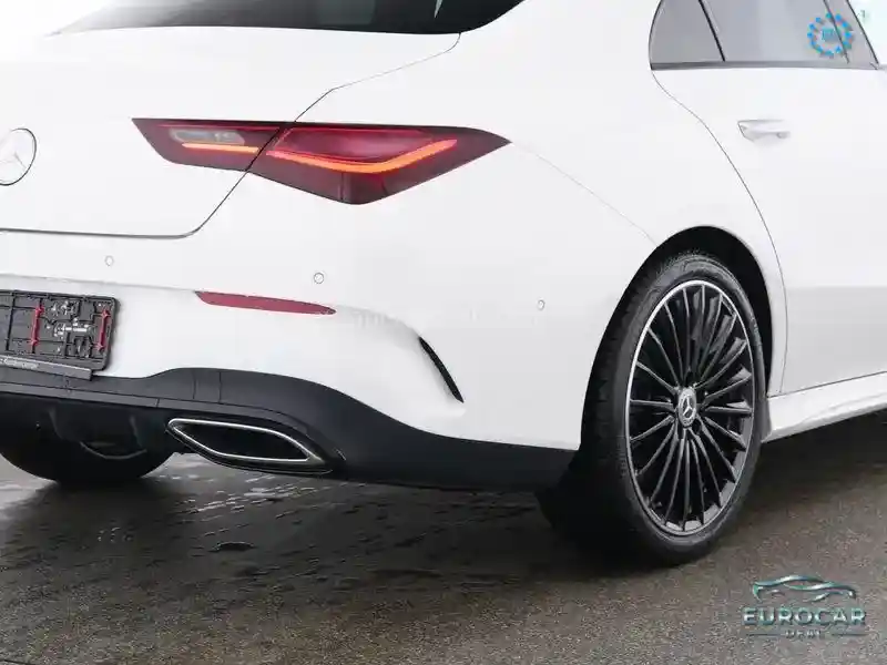 Mercedes-Benz CLA 200