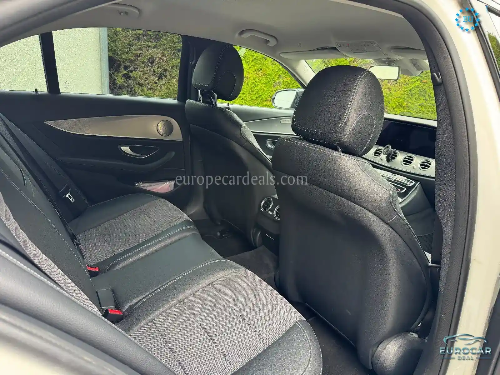 Mercedes-Benz E 350