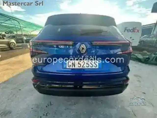 Renault Alaskan