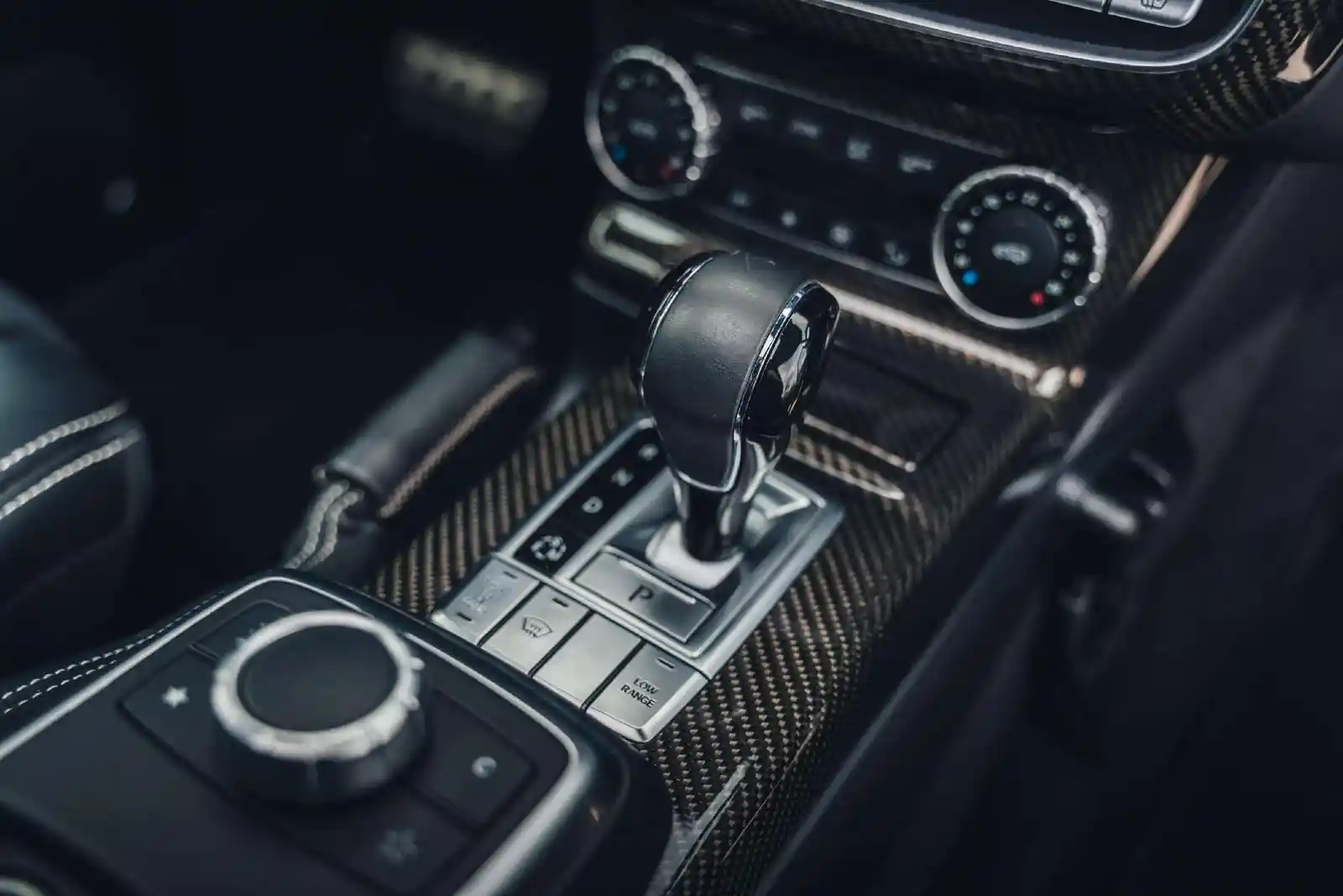 Mercedes-Benz G 500