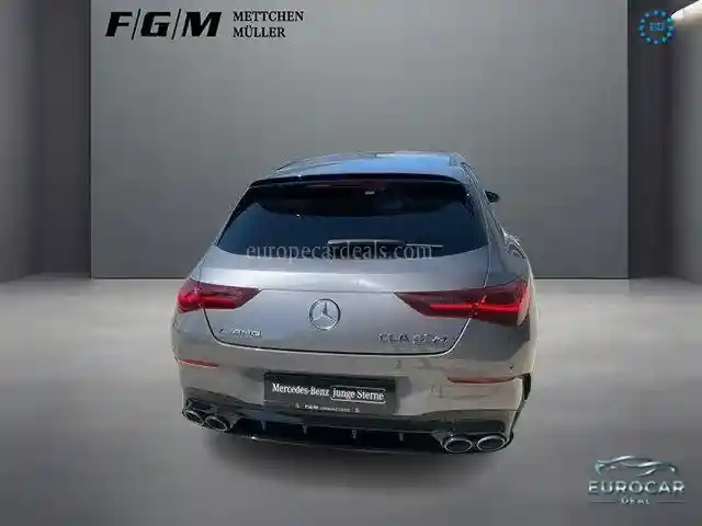 Mercedes-Benz CLA 45 AMG Shooting Brake