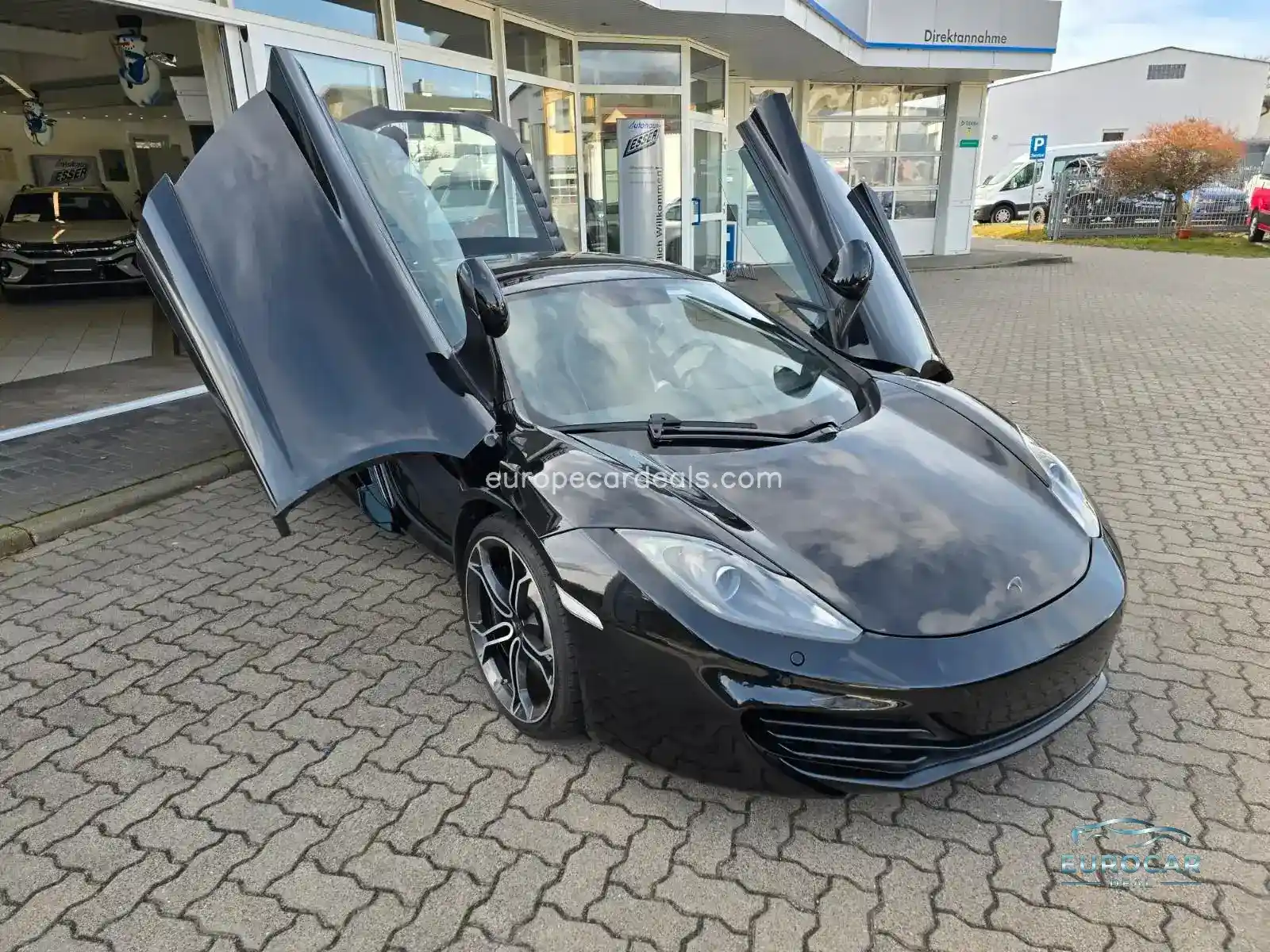 McLaren MP4-12C