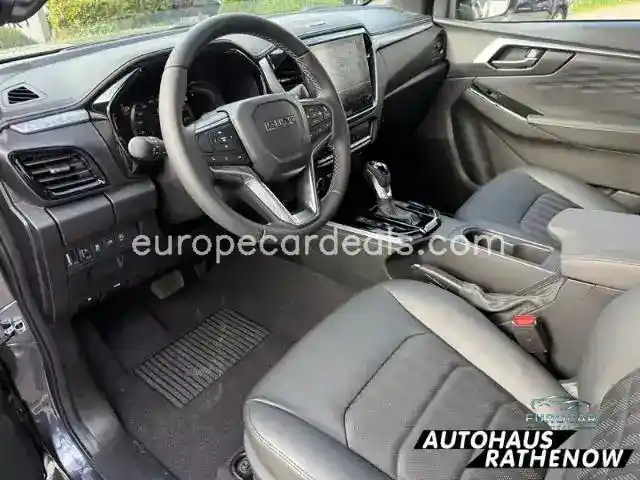 Space Cab LSE Autom.MY2025*Allrad*Leder di
