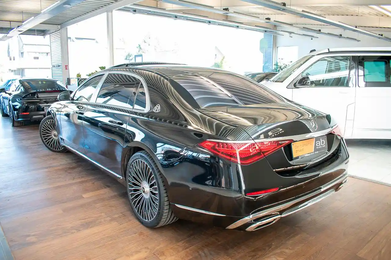 Mercedes-Benz S 680