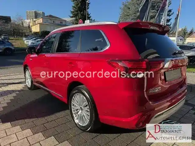 Mitsubishi Plug-in Hybrid Outlander