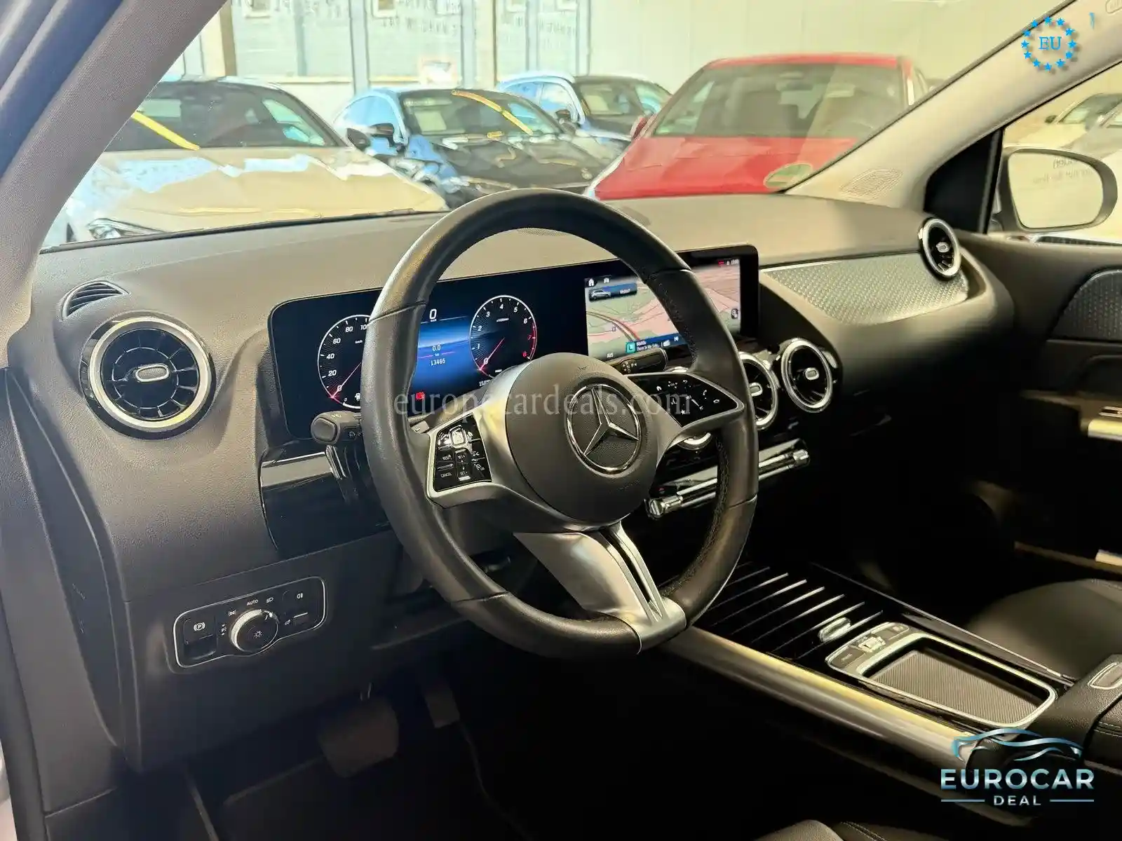 Mercedes-Benz B 180