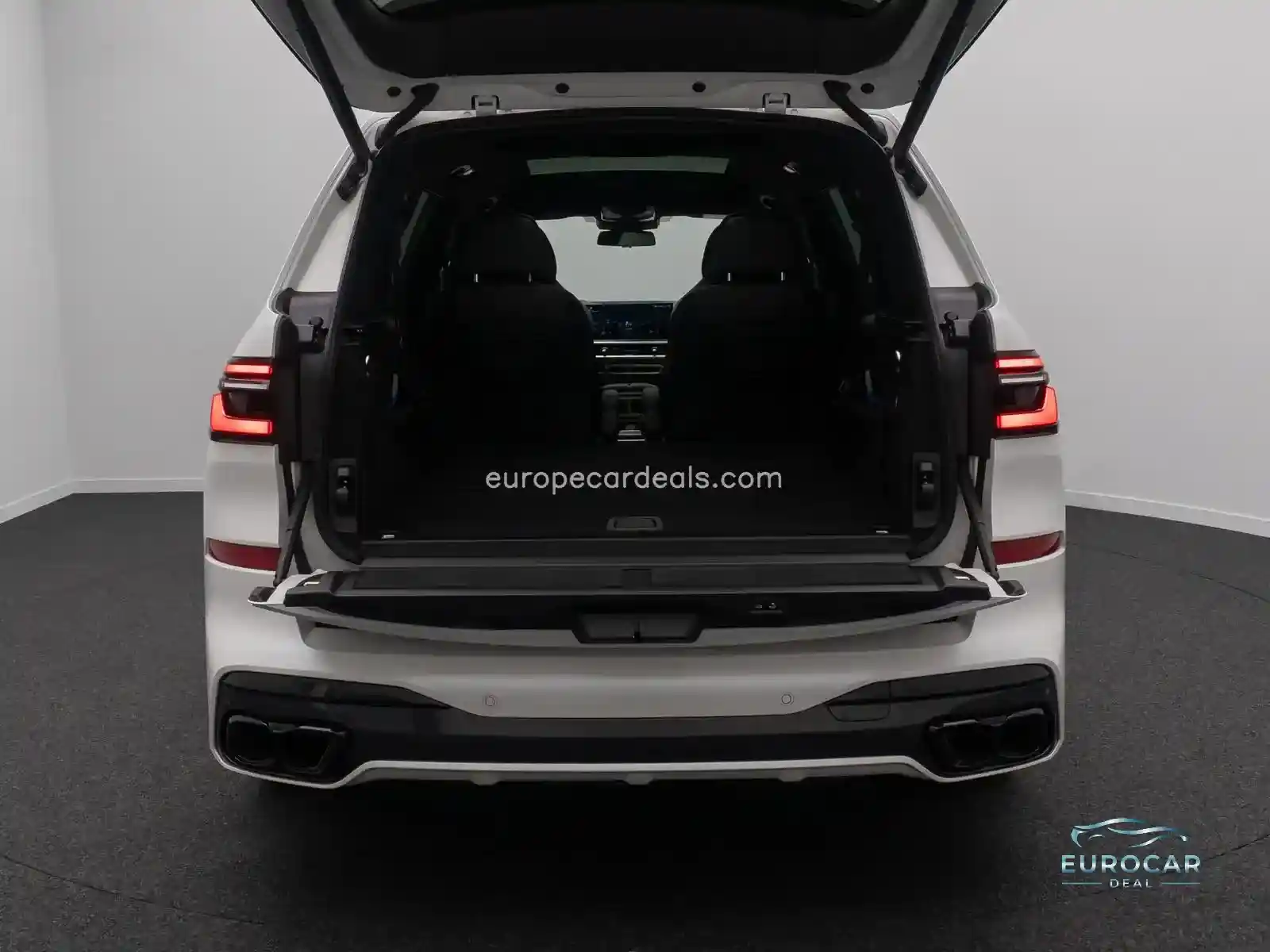 BMW X7 M60