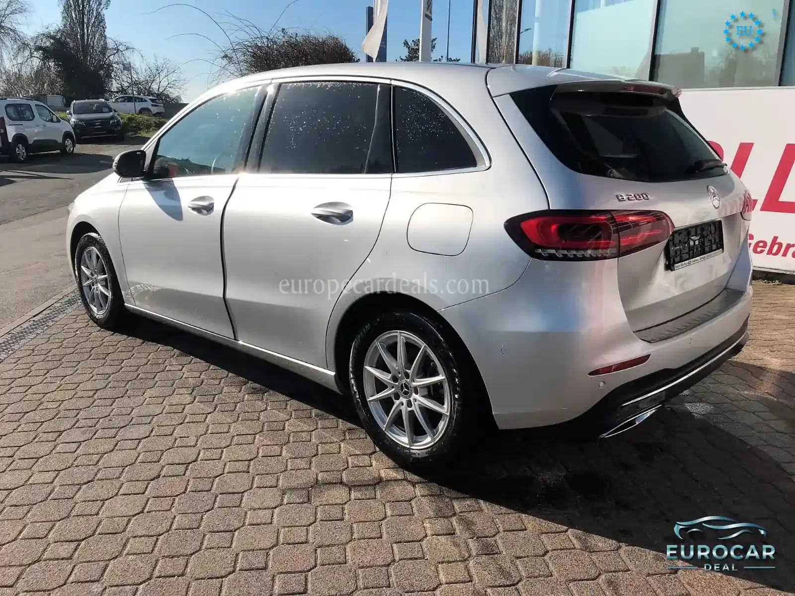 Mercedes-Benz B 200