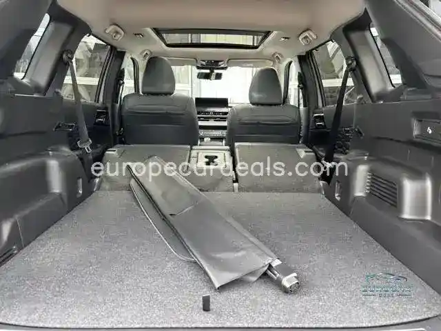 Mitsubishi Plug-in Hybrid Outlander