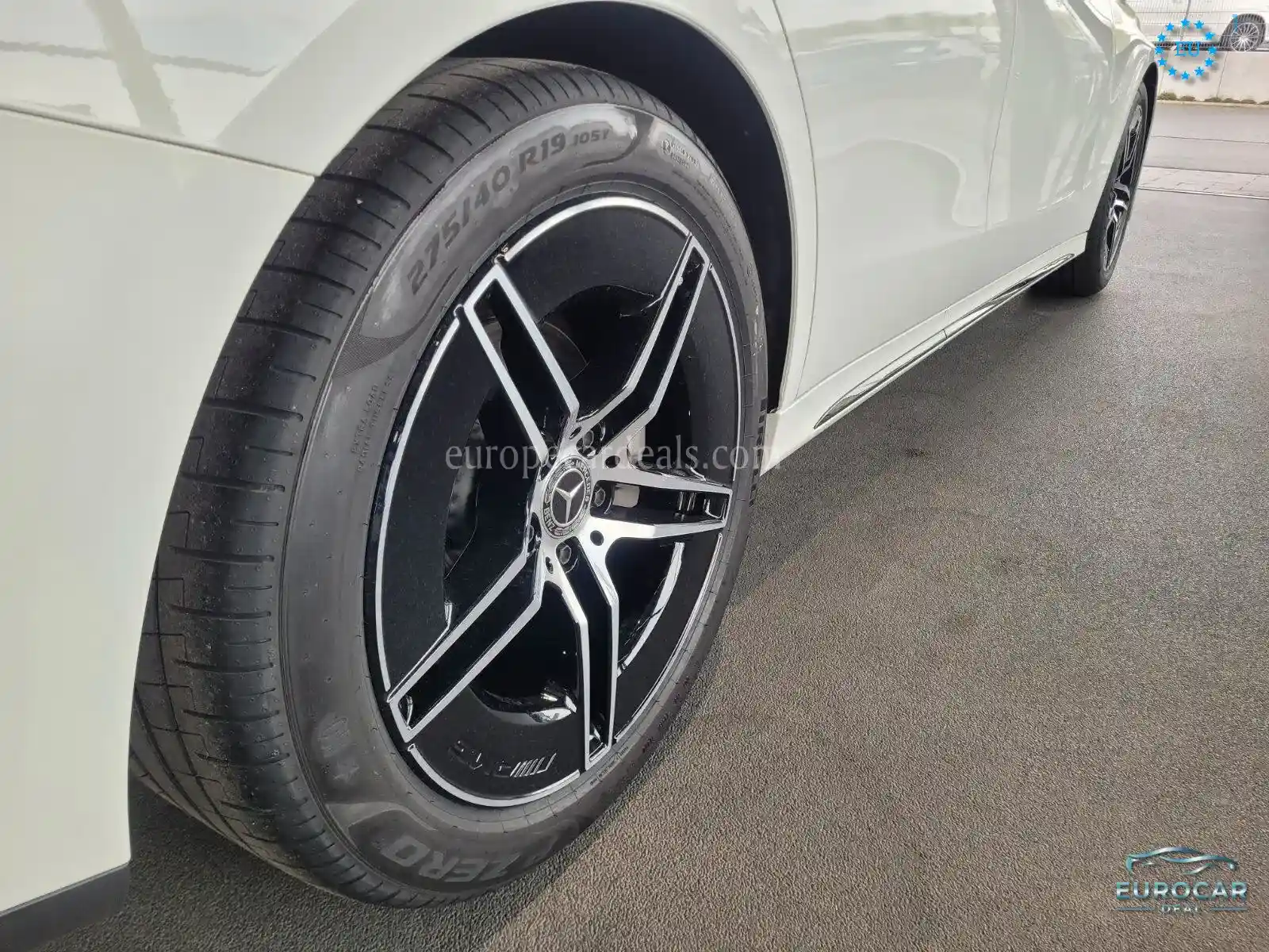 Mercedes-Benz E 200
