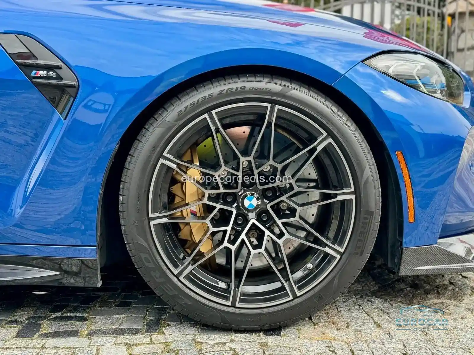 BMW M4