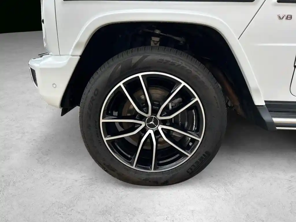 Mercedes-Benz G 500