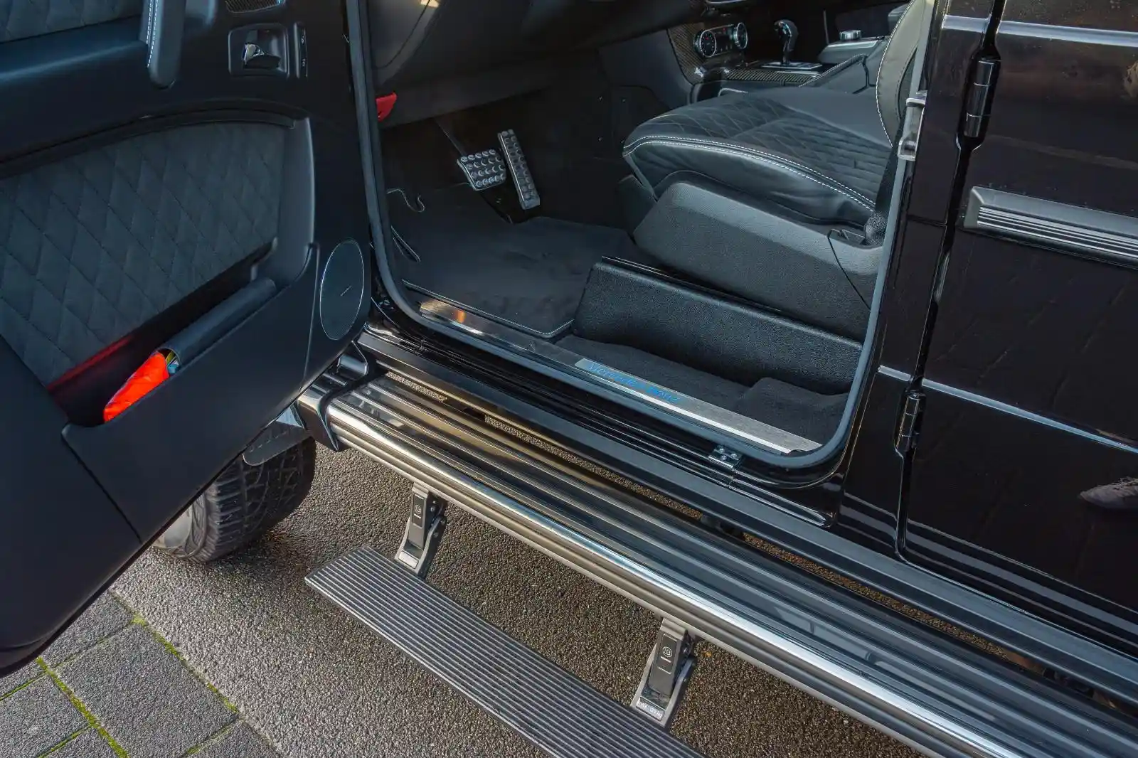 Mercedes-Benz G 500