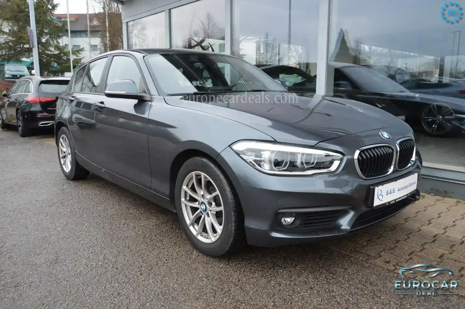 BMW 118