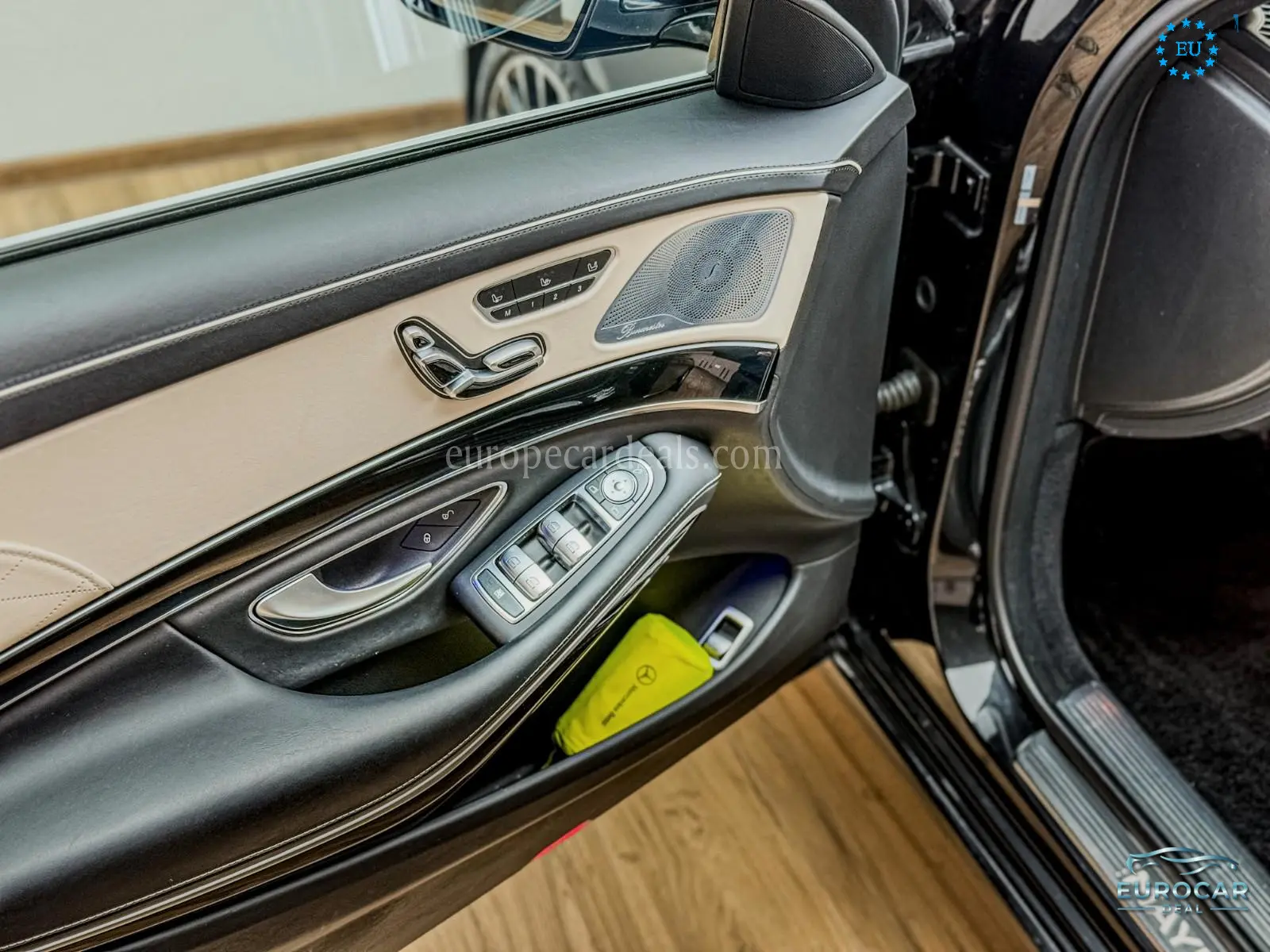 Mercedes-Benz S 560