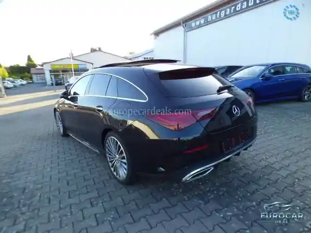 Mercedes-Benz CLA 200 Shooting Brake