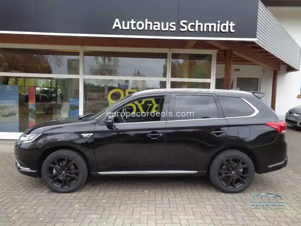 Mitsubishi Plug-in Hybrid Outlander