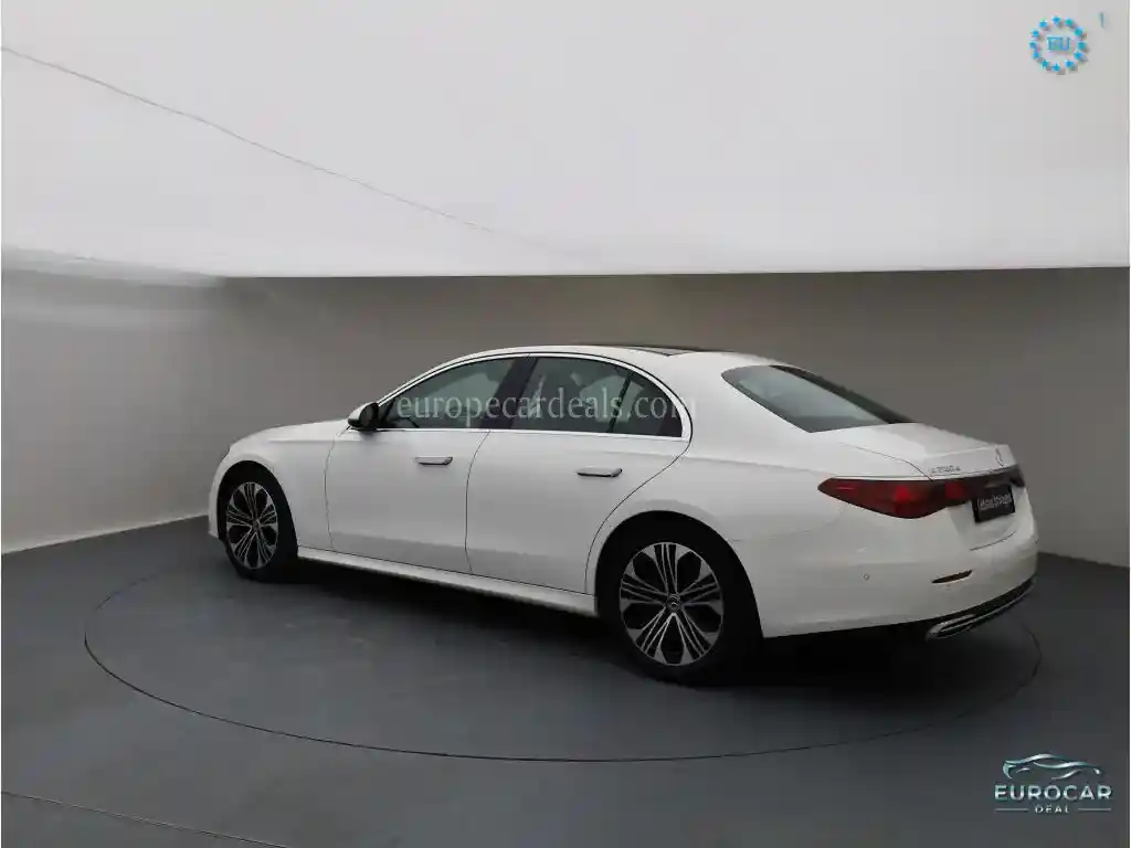 Mercedes-Benz E 220