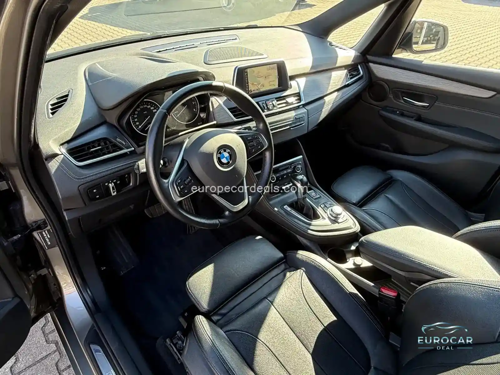 BMW 218
