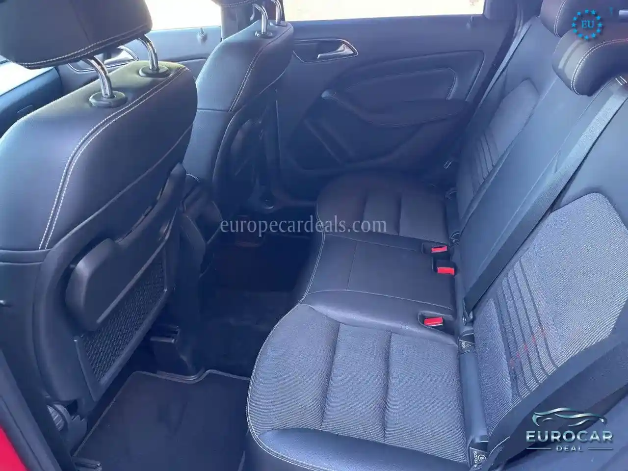 Mercedes-Benz B 220