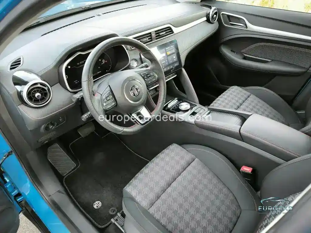 MG ZS
