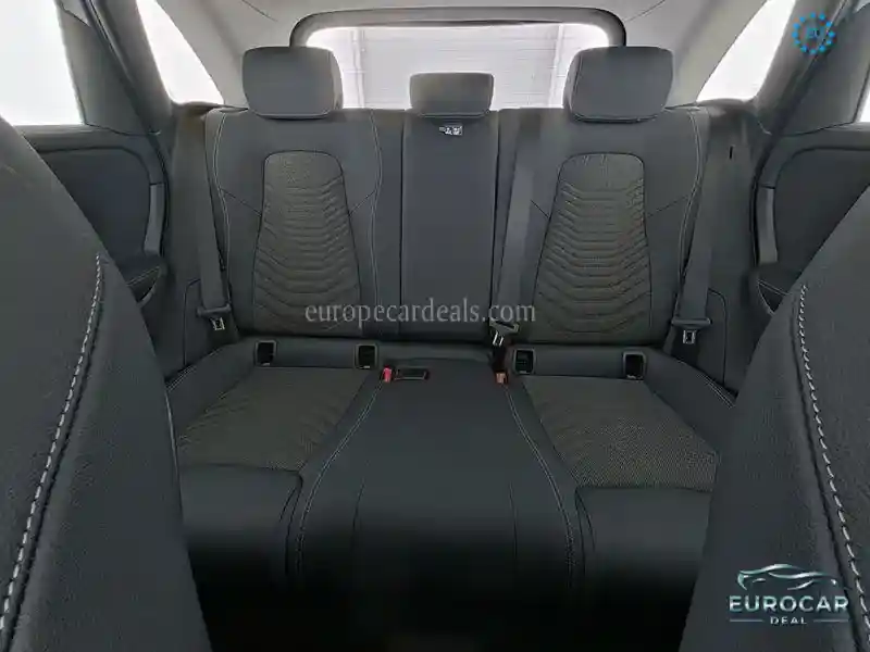 Mercedes-Benz B 220