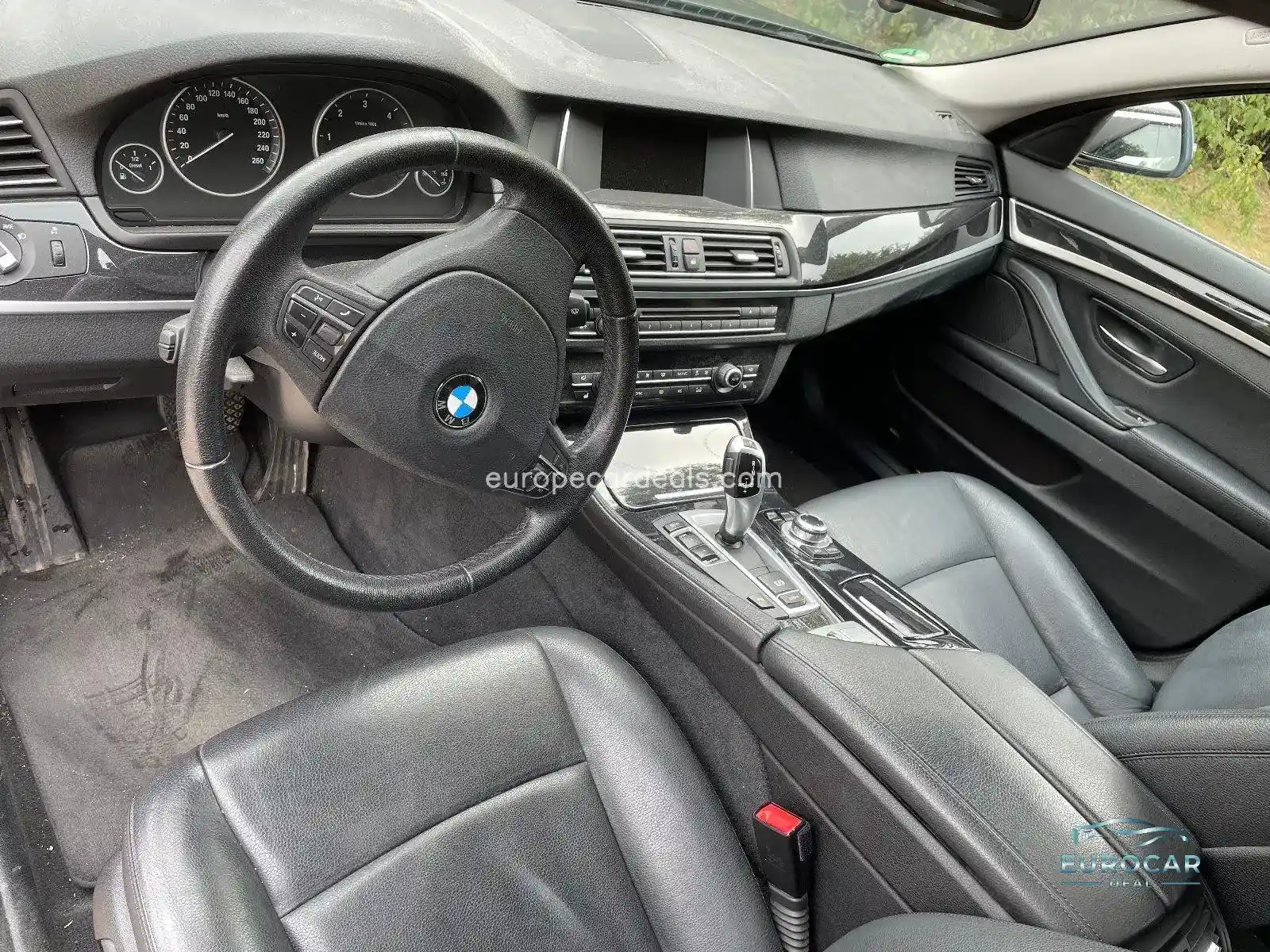 BMW 518