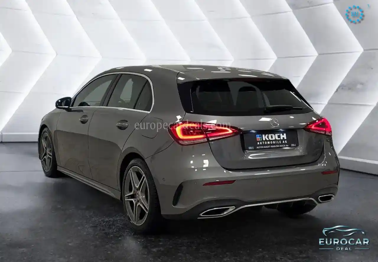 Mercedes-Benz A 180