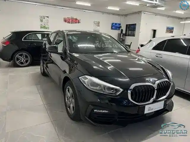 BMW 118