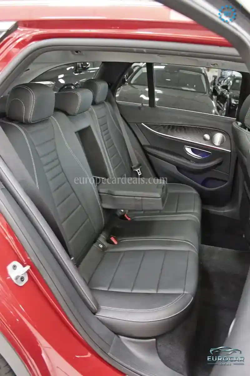 Mercedes-Benz E 400