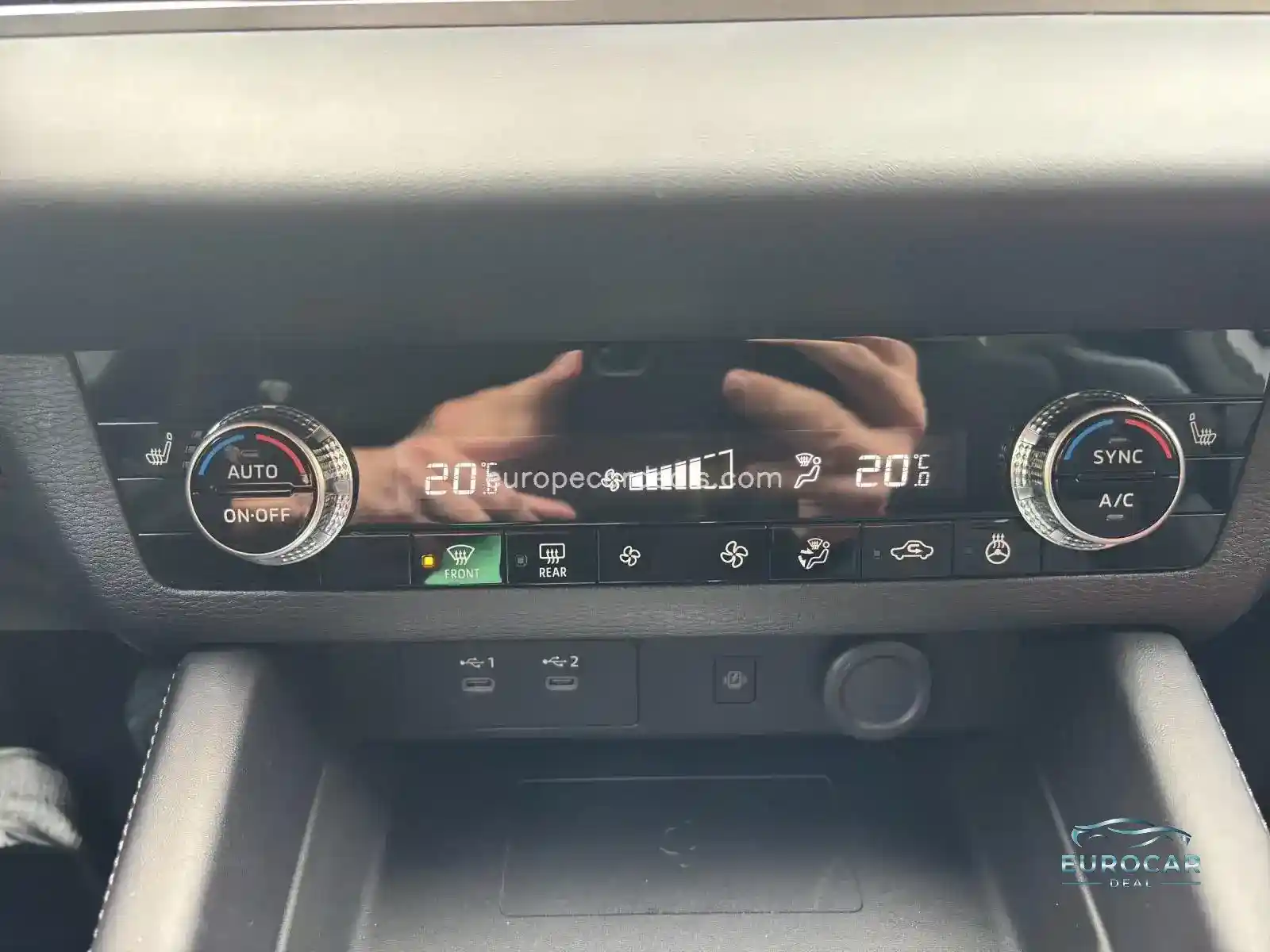 Mitsubishi Plug-in Hybrid Outlander